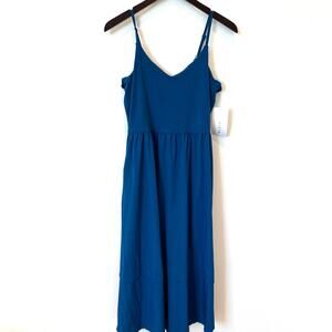 Athleta Elation V-Neck Hybrid Dress Midi Dark Lapis Blue Medium Petite NWT